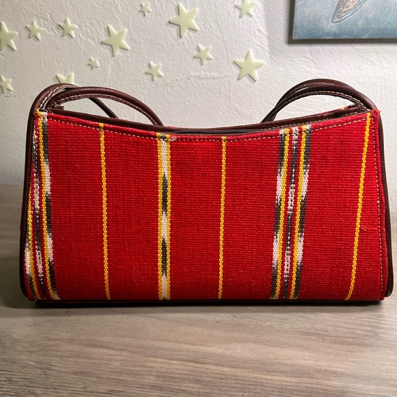 Vintage western style saddlebag purse leather & woven material made in Guatemala - Picture 5 of 13